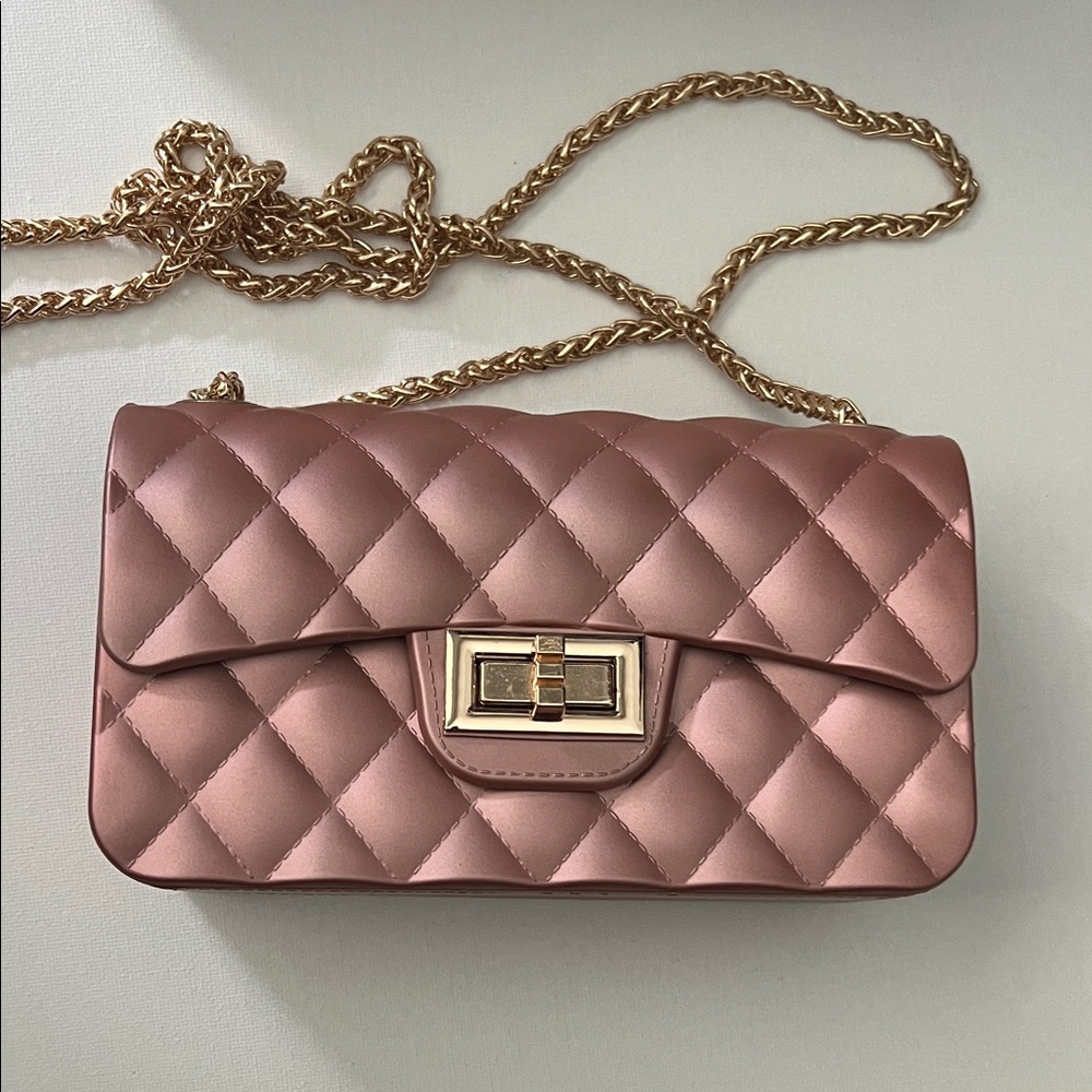Elegant Quilted Pink Chain Bag